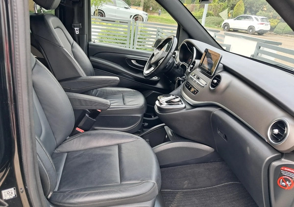 Mercedes-Benz Klasa V cena 139900 przebieg: 317000, rok produkcji 2018 z Chodzież małe 667